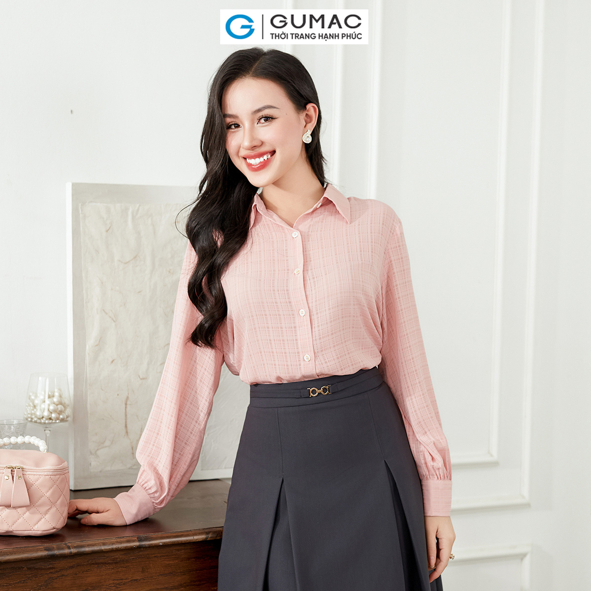 Áo sơ mi bâu nhọn thời trang gumac ae01080