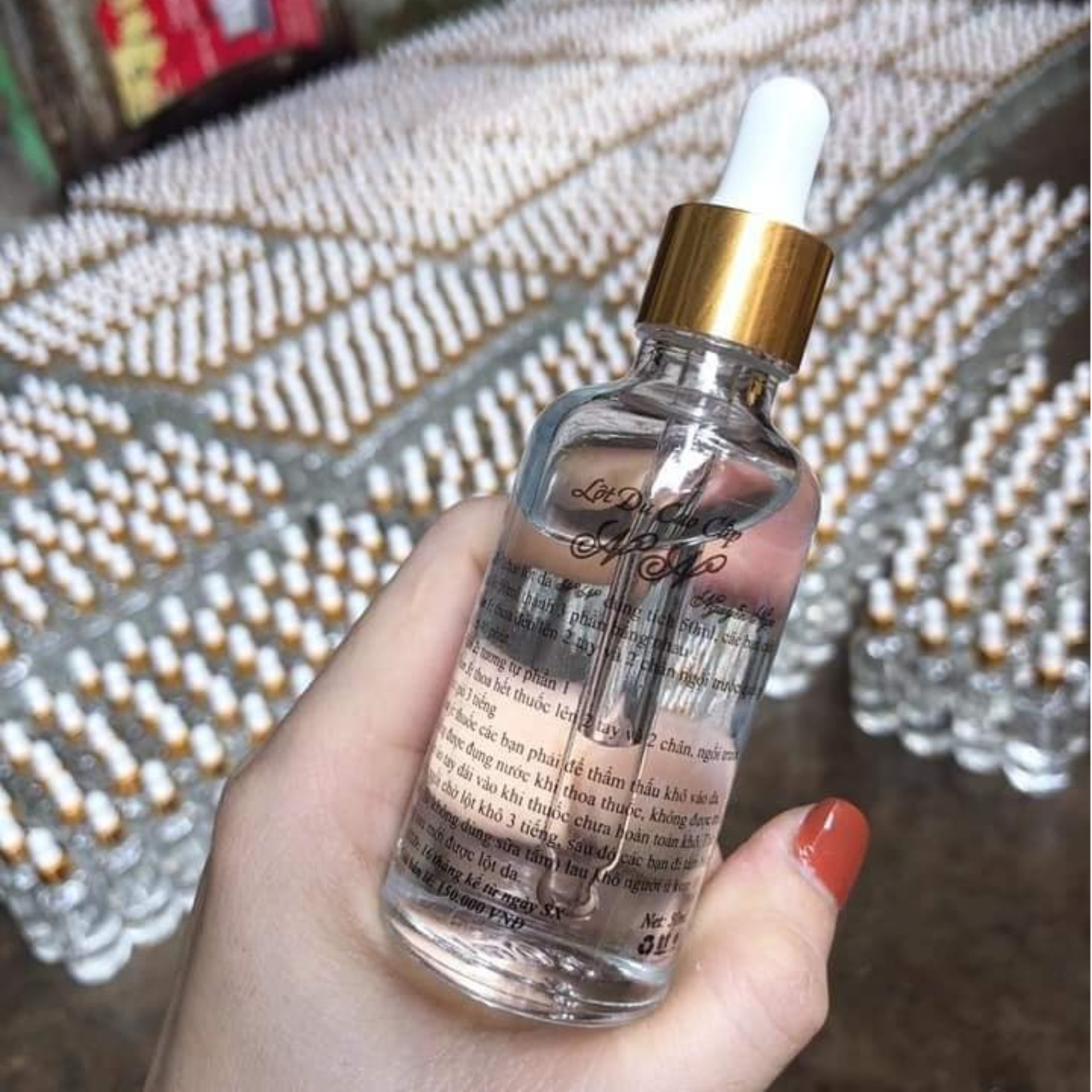 Kem Lột Nước Trắng Da Toàn Thân NN 50ml