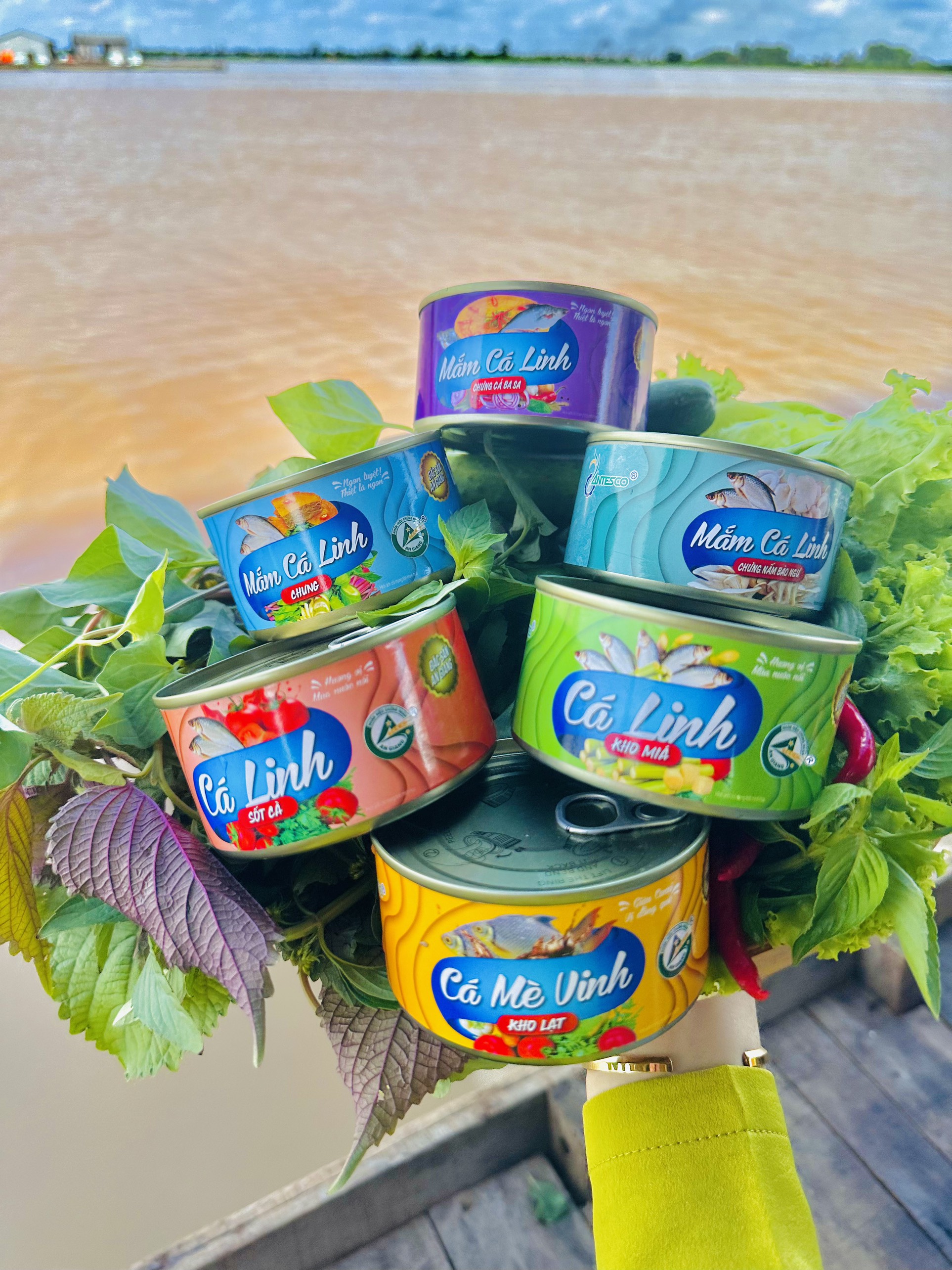 Mắm cá linh chưng lon 200gram Antesco