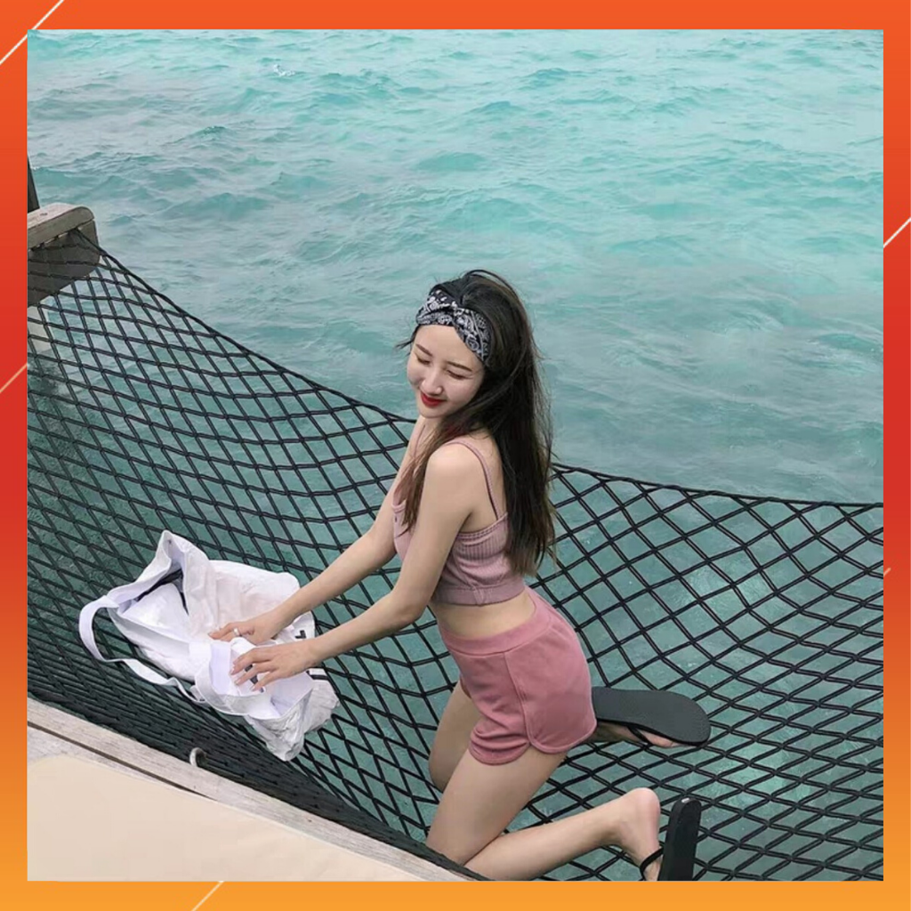 Quần đùi nữ dáng thể thao