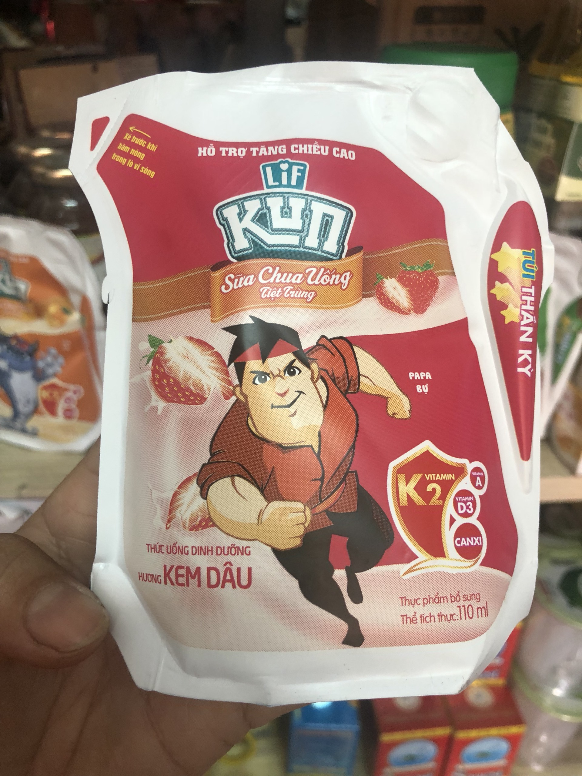 Thung 24 bich Sua Kun Bich 110ml