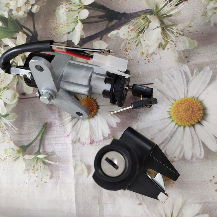 Khóa xe máy [ BẢO HÀNH ] xe SIRIUS đời 2005-2018