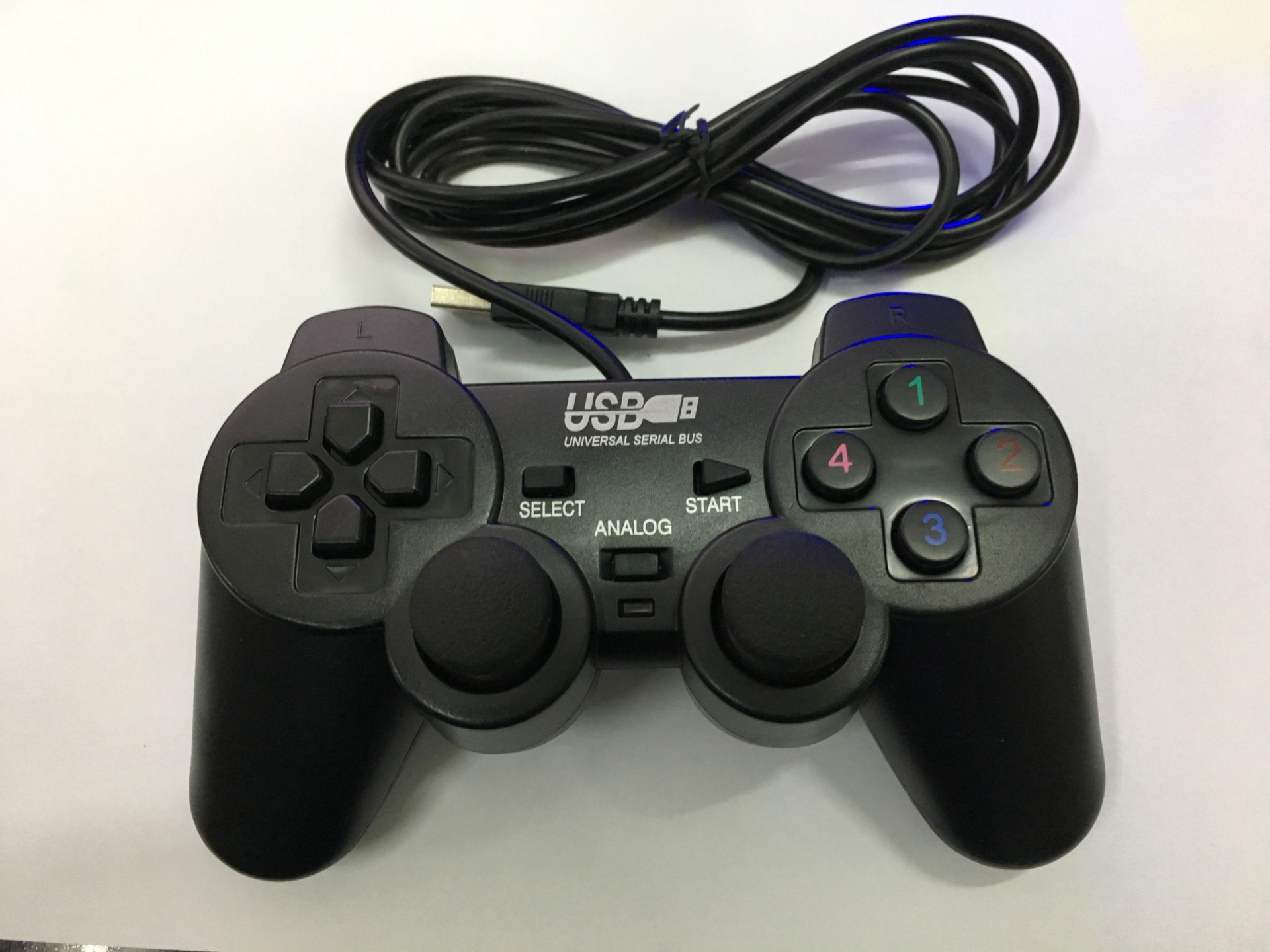 TAY GAME ĐƠN GAMEPAD EW-2008 - CÓ RUNG