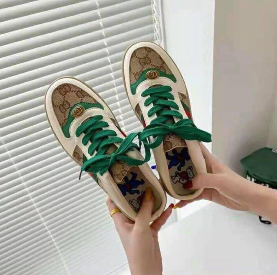 Giày thể thao kẻ sọc phong cách GD