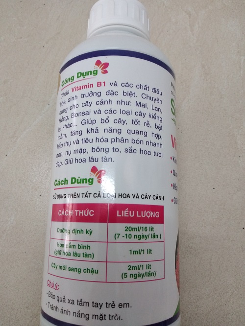 PHÂN BÓN SINH HỌC SUPER ROOTS VITAMIN B1 Chai 1 lít