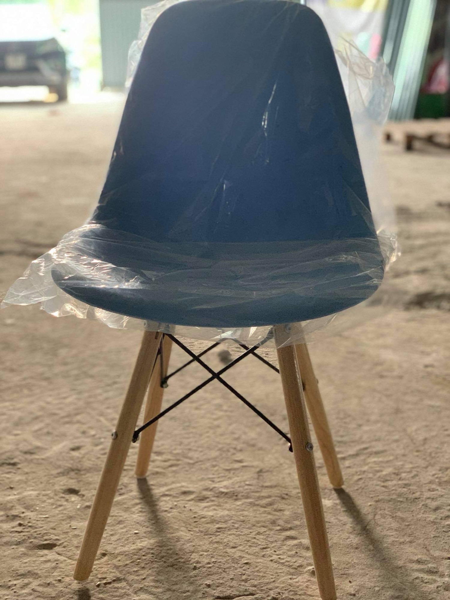 Bàn ghế eames