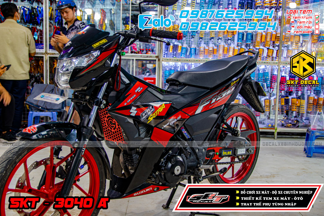 tem trùm xe satria đỏ đen
