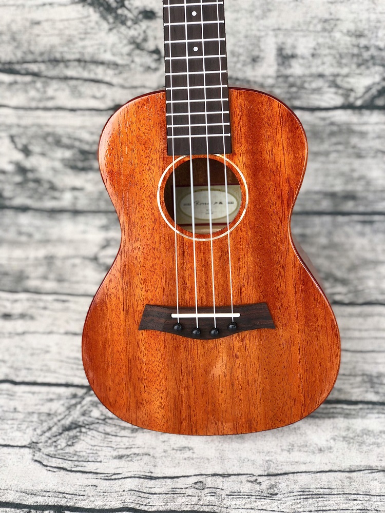Đàn Ukulele Rosen concert 23 inch