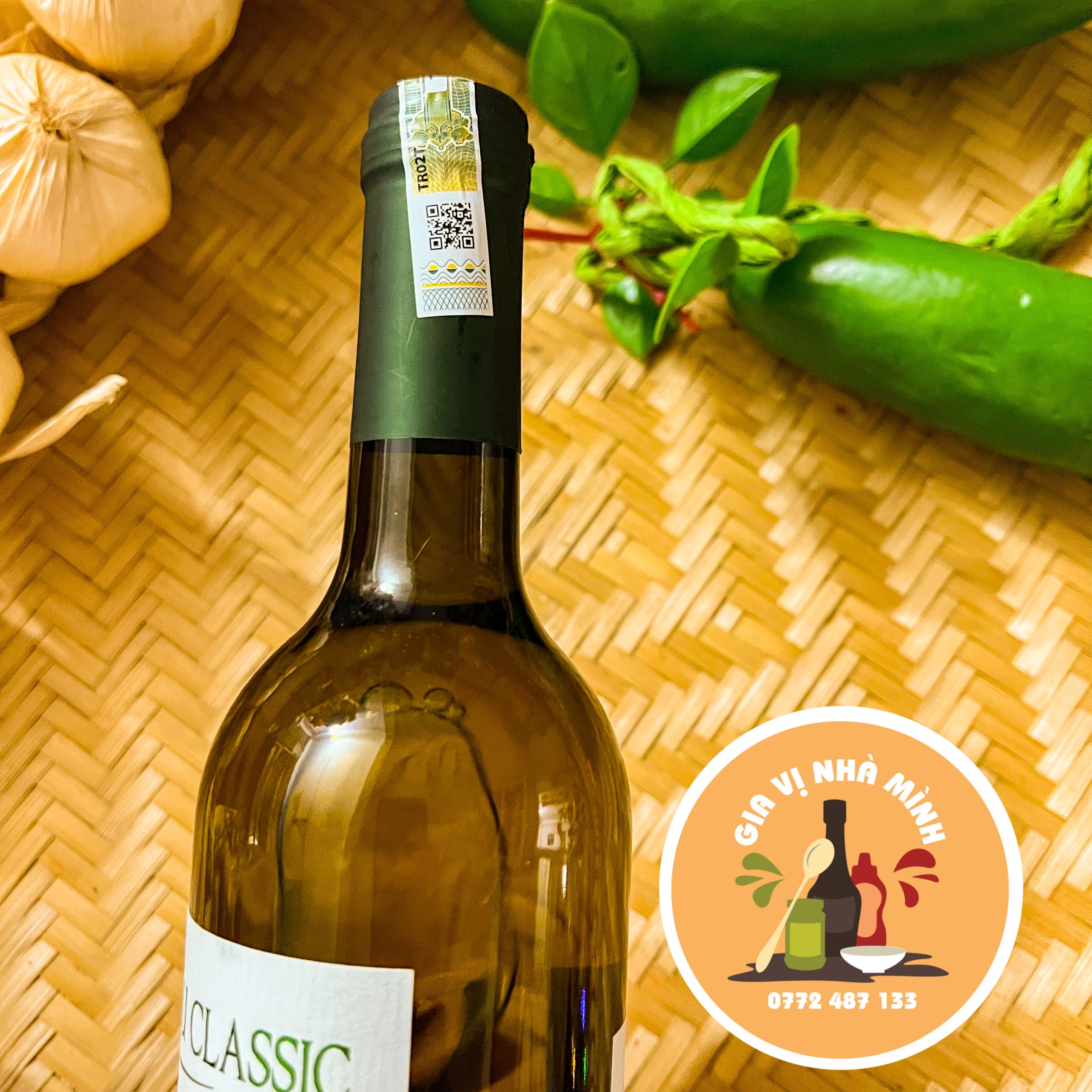 VANG TRẮNG ĐÀ LẠT CHATEAU CLASSIC ( DÙNG TRONG NẤU ĂN )- CHAI 750ML