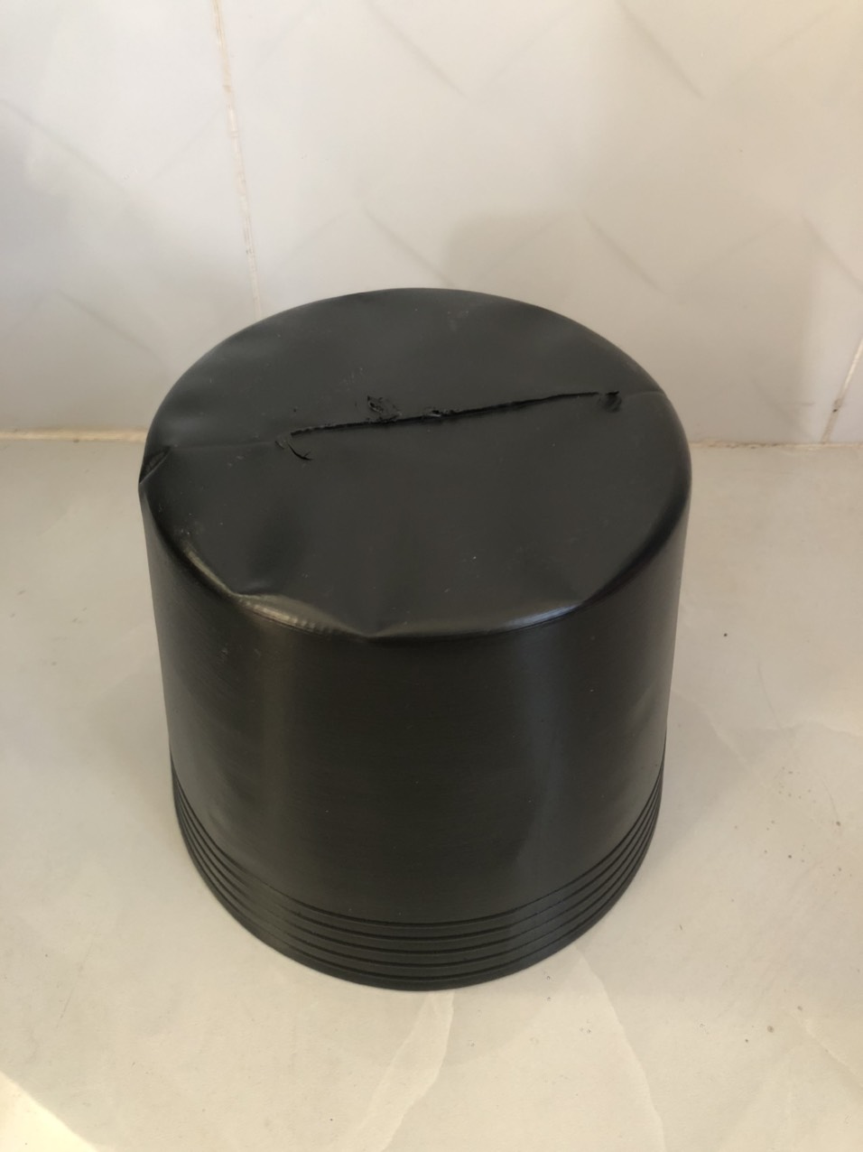 Chậu bít lổ trồng sen 20 cái C12 đen