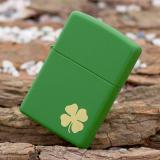Bật lửa Zippo xanh cỏ bốn lá