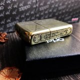Bật lửa Zippo Marlboro hoa văn dập nổi
