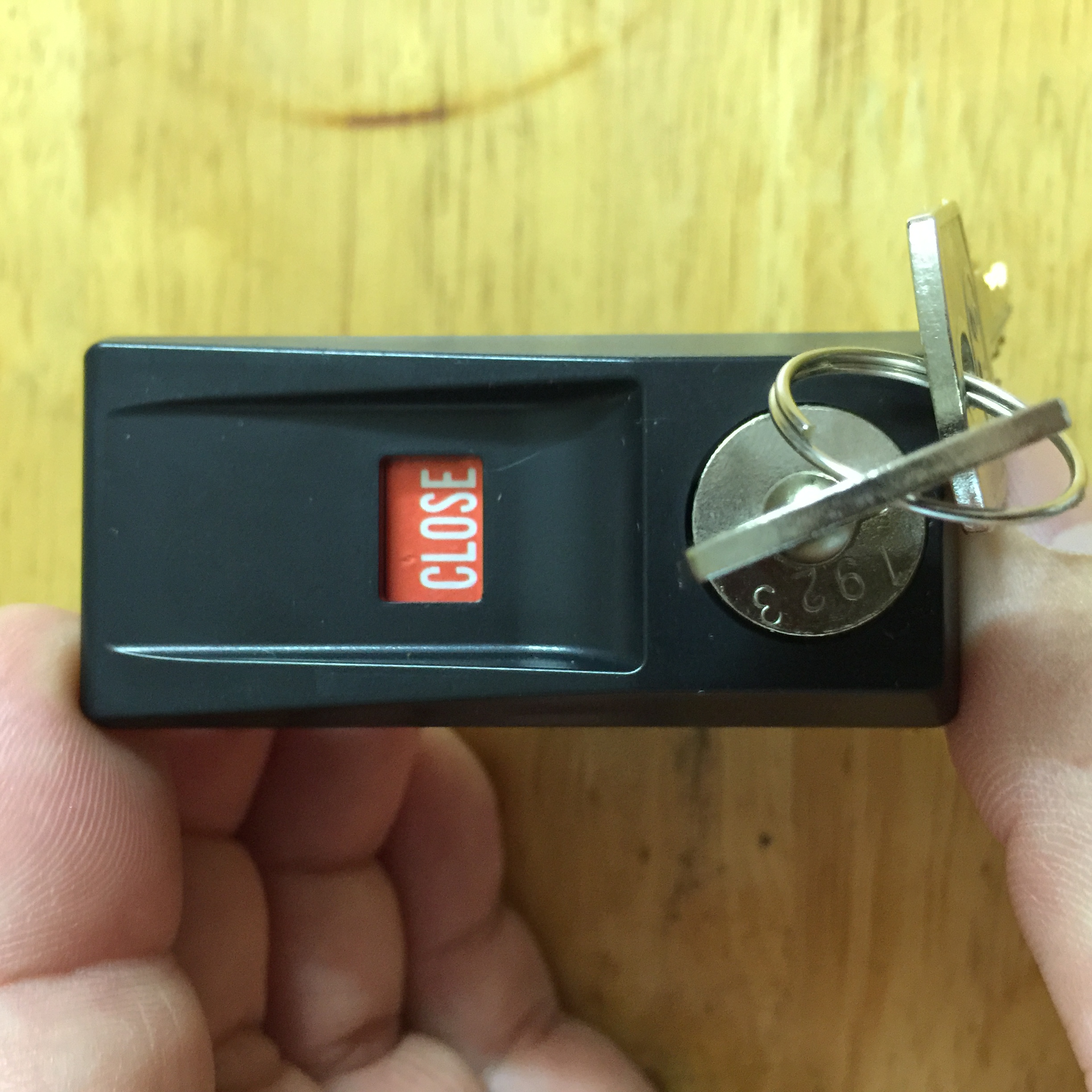 [HCM] Khóa tủ sắt lùa Hòa Phát T6 - MITISHOP