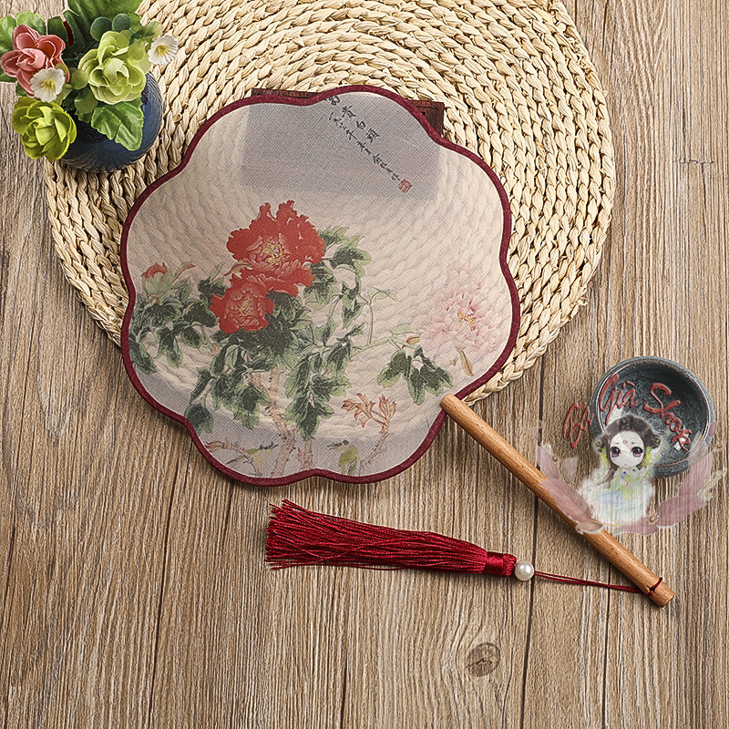 Quạt tròn cổ trang (nhiều mẫu)
