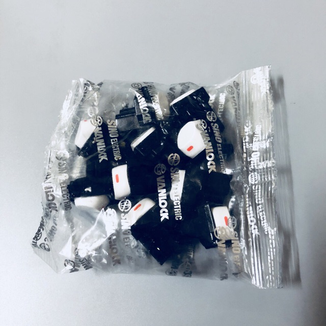 [HCM]Combo 10 hạt công tắc 1 chiều SINO