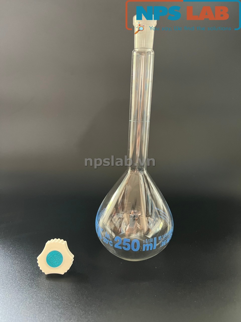Bình định mức thủy tinh Isolab