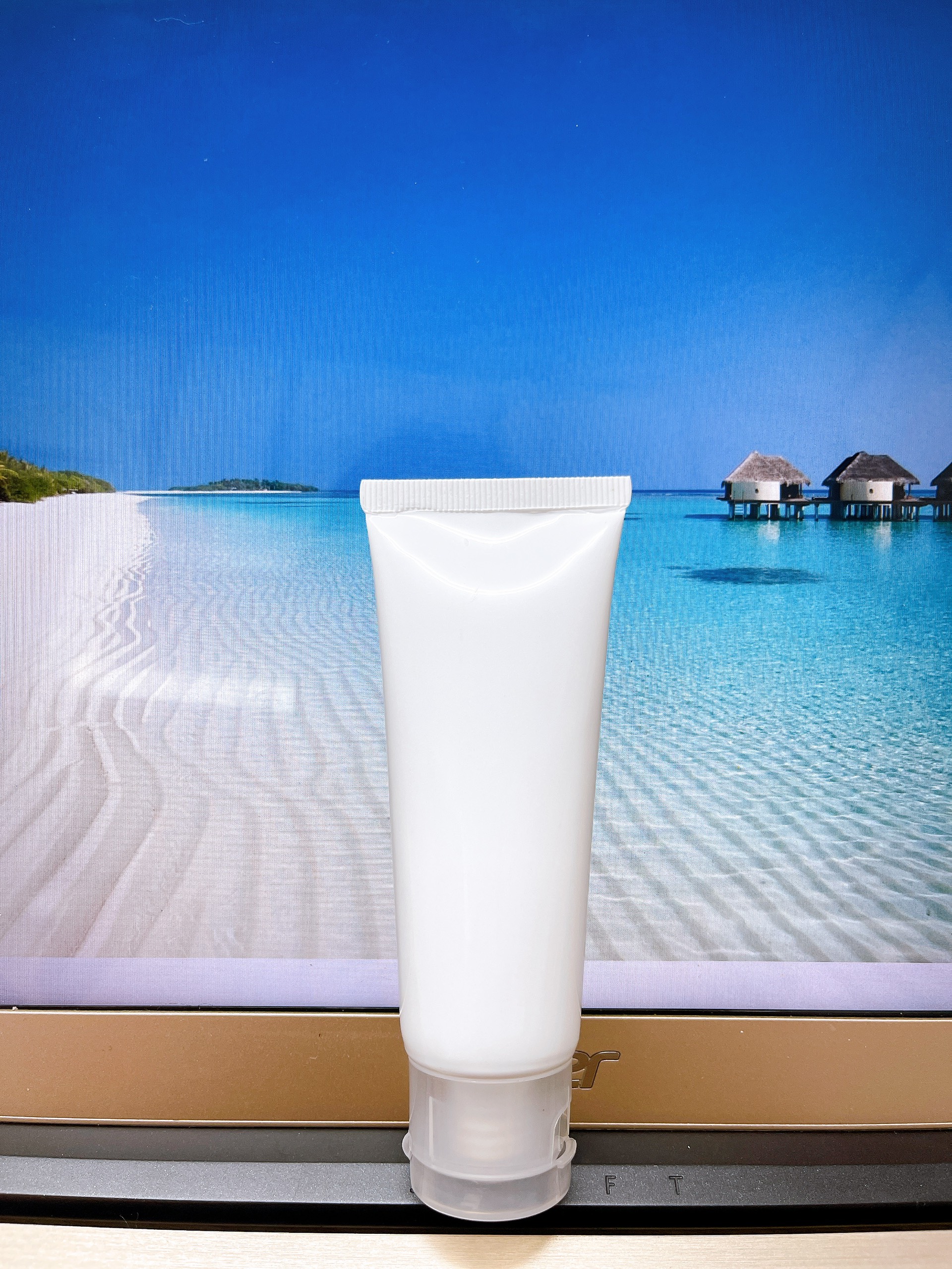 Tuýp trắng Fi30 (50ml) (NẮP BẬT TRONG)