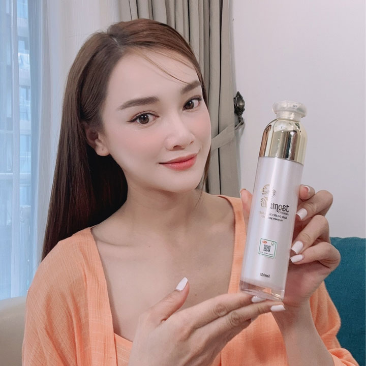 Evamost Premium Feminine Hygiene Solution (120ml Bottle)