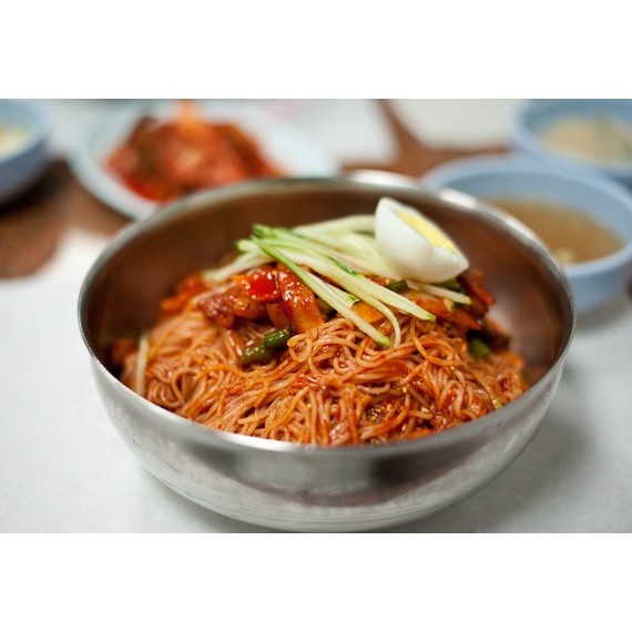 Mì Lạnh Kèm Sốt Trộn Hàn Quốc 750G - 비빔냉면