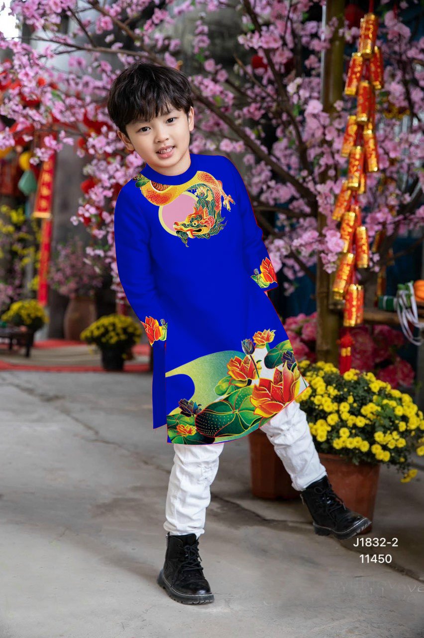 áo dài cách tân. rồng hoa sen
