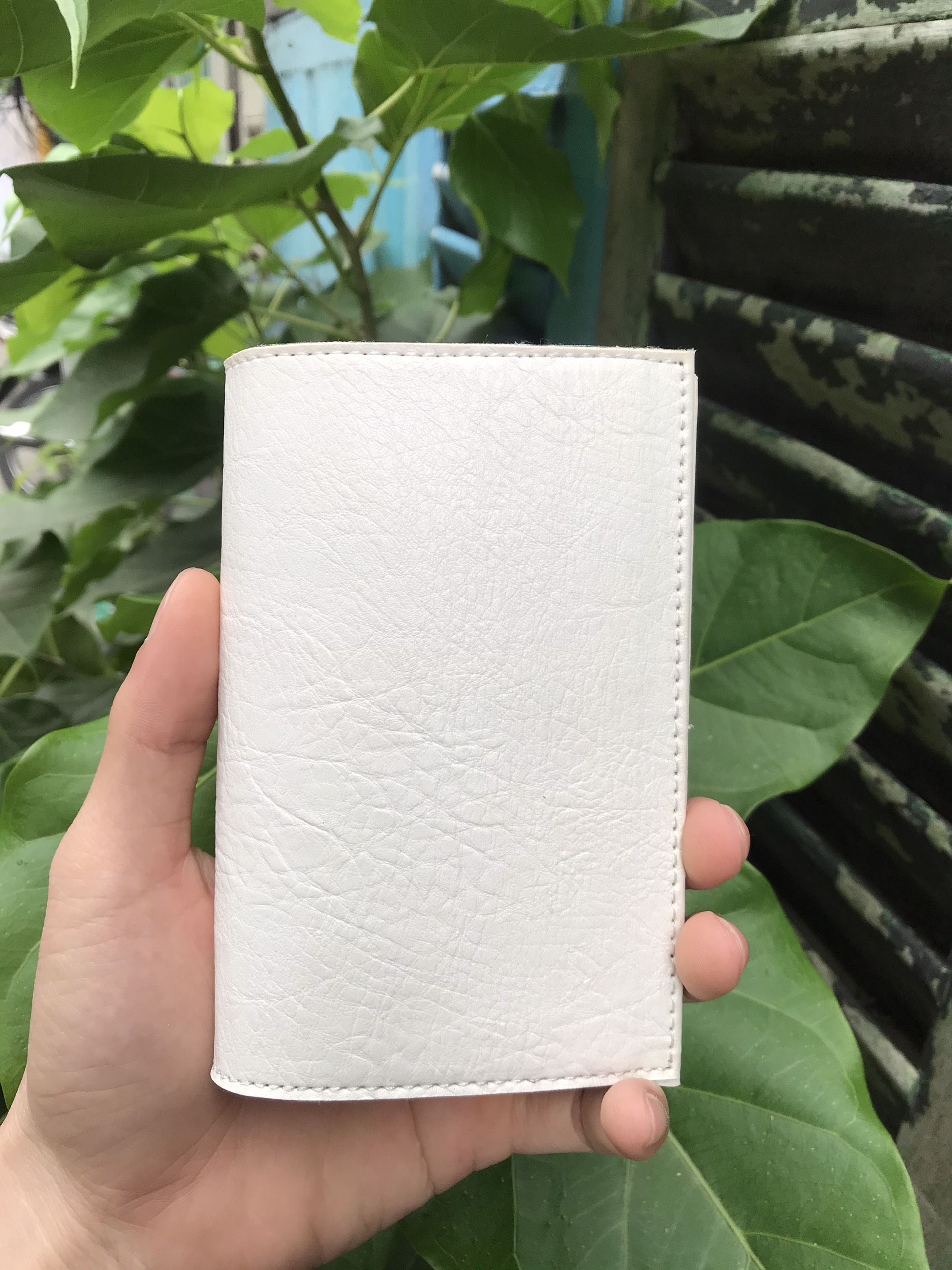 [HCM]Ví đựng hộ chiếu/cover passport màu trắng