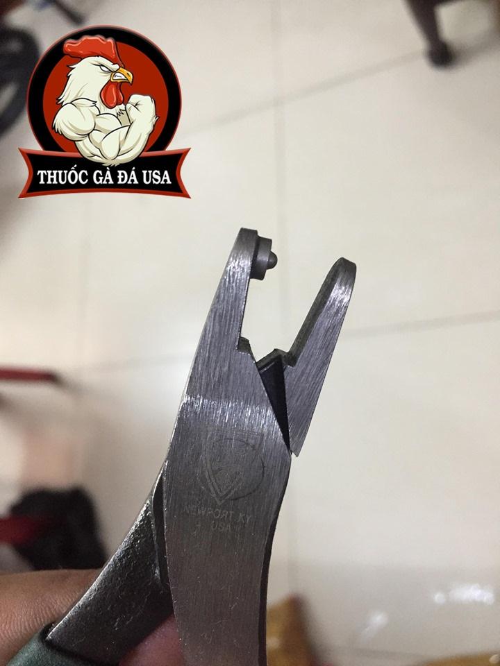 Kềm bấm chì chân đánh dấu bổn bang cho gà