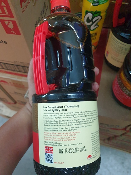 Nước Tương Đậu Nành Thượng Hạng Lee Kum Kee 1.75L/ Selected Light Soy Sauce