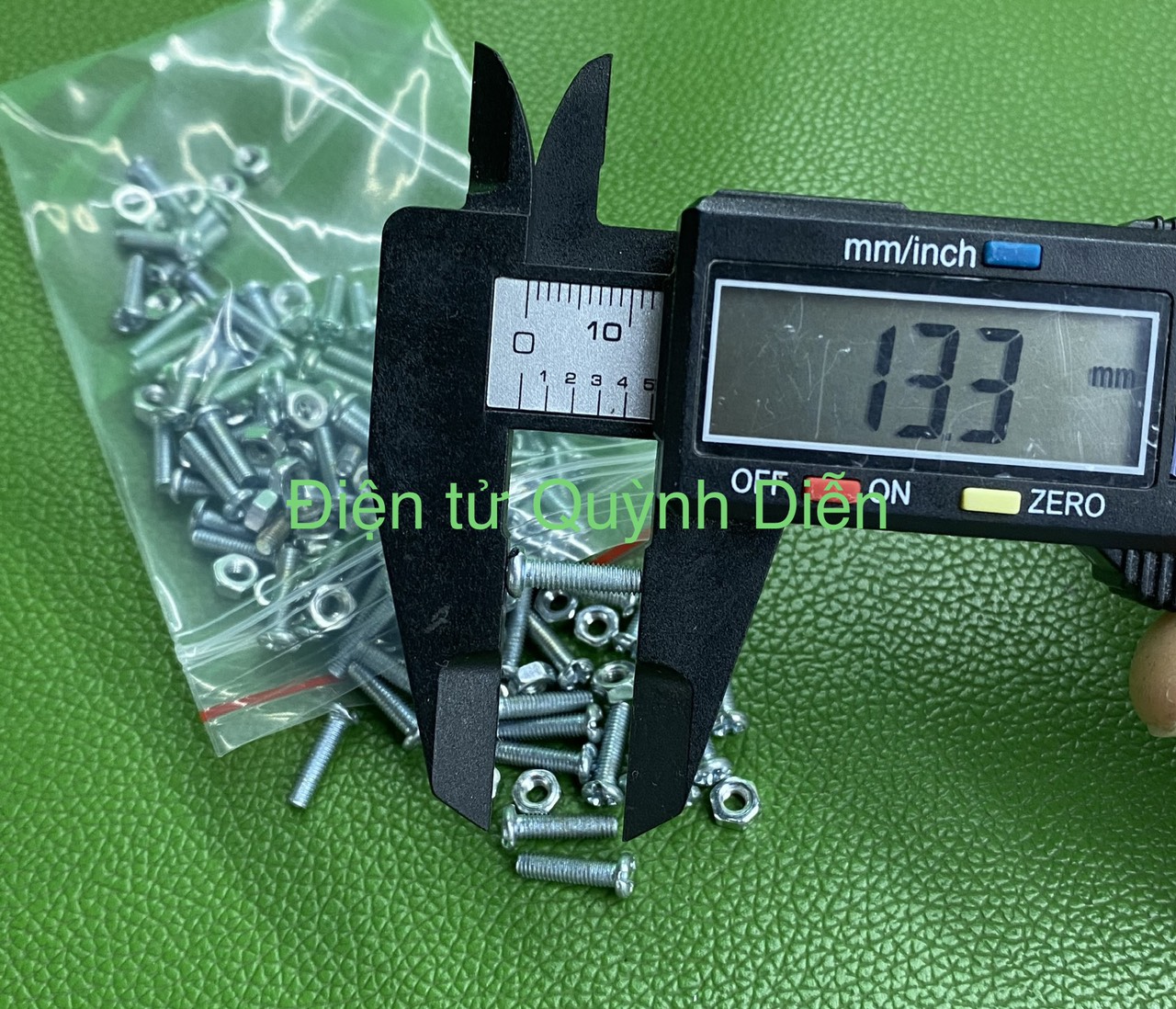Ốc vít tán M3 3ly dài 1.2cm ( túi 90g ~ 90 con)