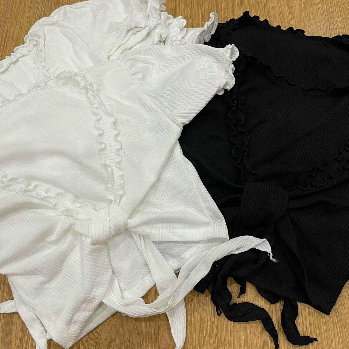 Áo Croptop Cột Nơ Viền Bèo