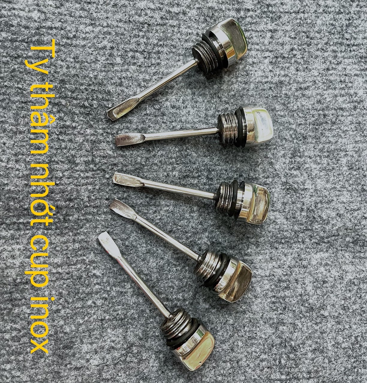 Ty thăm nhớt cho xe Cub inox