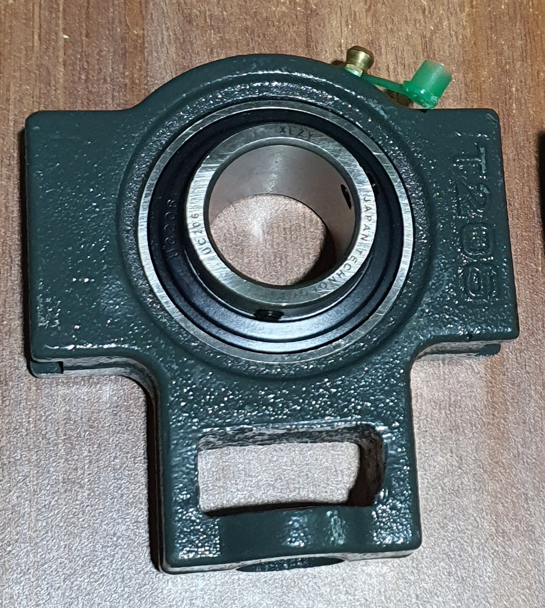 Gối đỡ vòng bi UCT 206