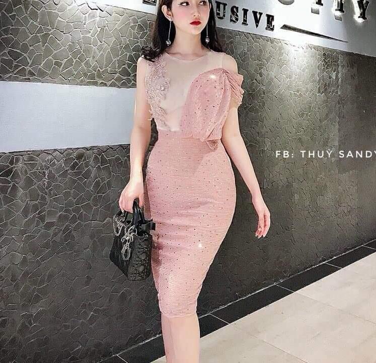 đầm body nhúng vai đỗ ren đắp