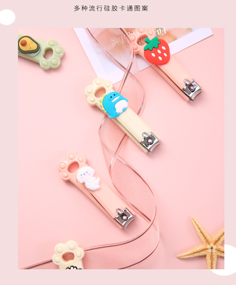 1 Bấm móng tay cute màu ngẫu nhiên