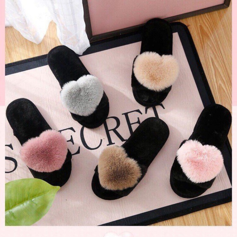 HÌNH THẬT - Dép lông bông plush trái tim to , dép đi trong nhà lông mềm mại có đế cao su chống trơn trượt , dép lông mang trong nhà bằng nhung siêu xinh , dép lông trái tim mẫu mới dép bông đi trong nhà , dép mang đi trong nhà chống hôi chân giá rẻ