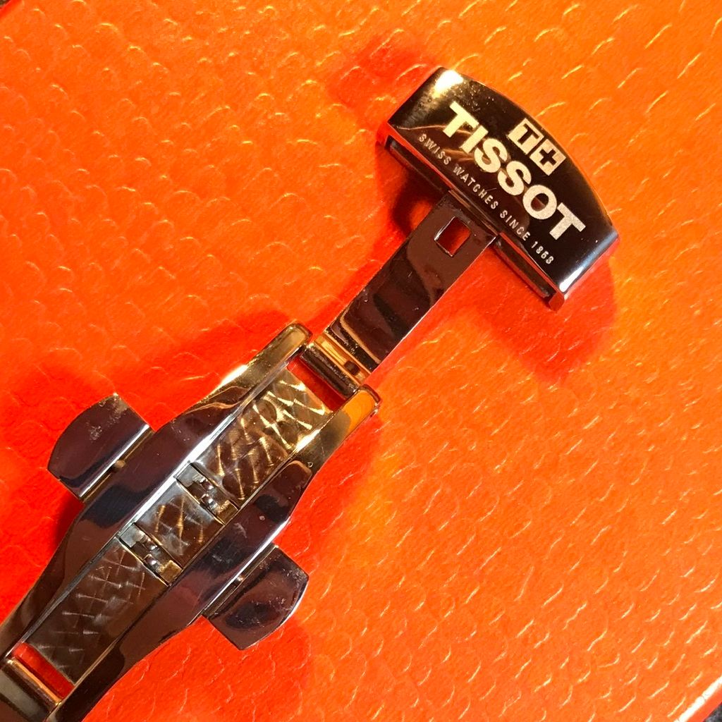 Khóa bướm đồng hồ khắc logo Tissot