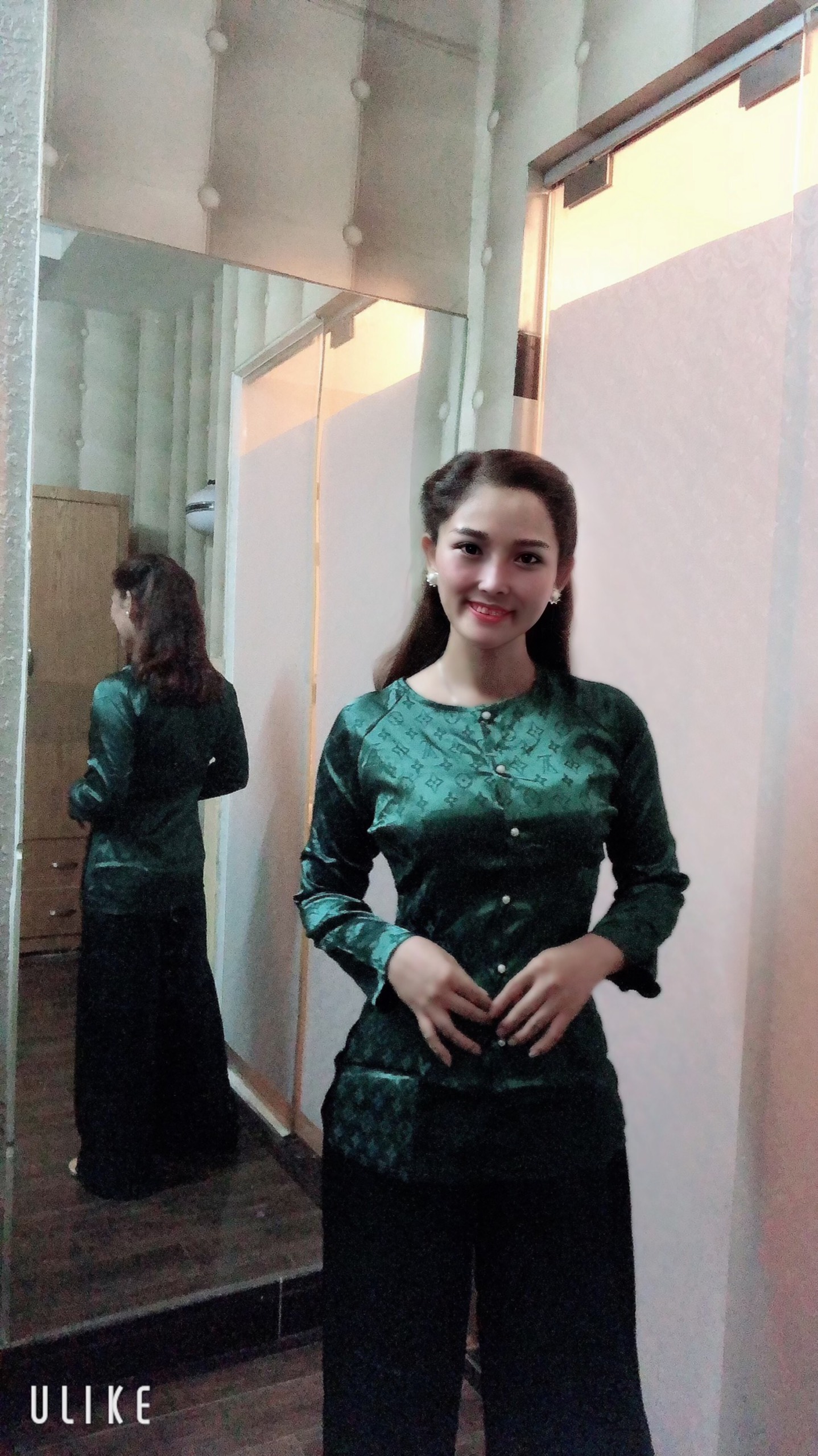 SÉT ÁO BÀ BA GẤM L*V (KÈM QUẦN )