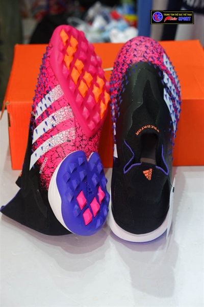 Giày PREDATOR FREAK + TF - Đen Hồng