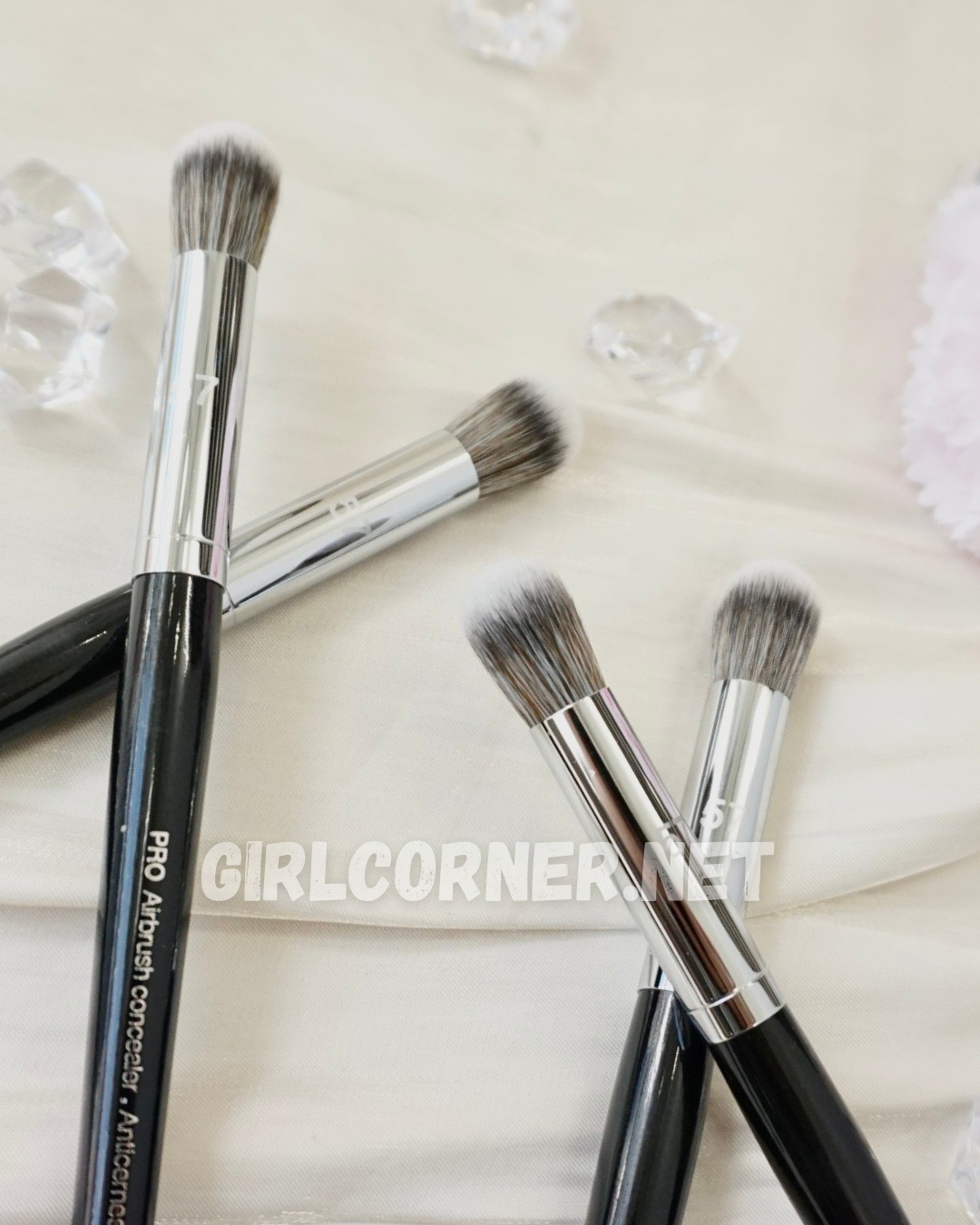 [HCM]Cọ Che Khuyết Điểm Sephora 57