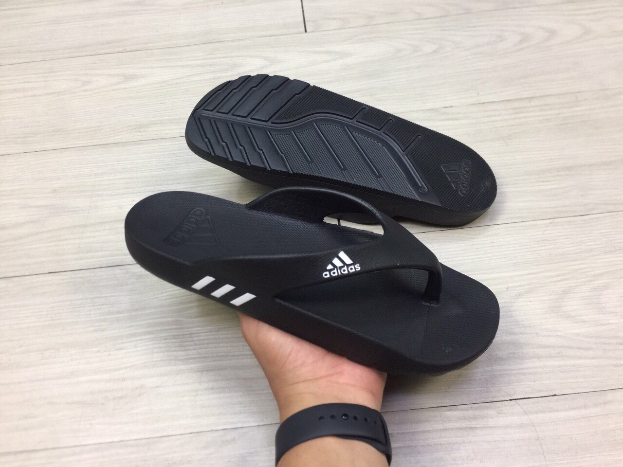 Dép kẹp đúc thể thao nam