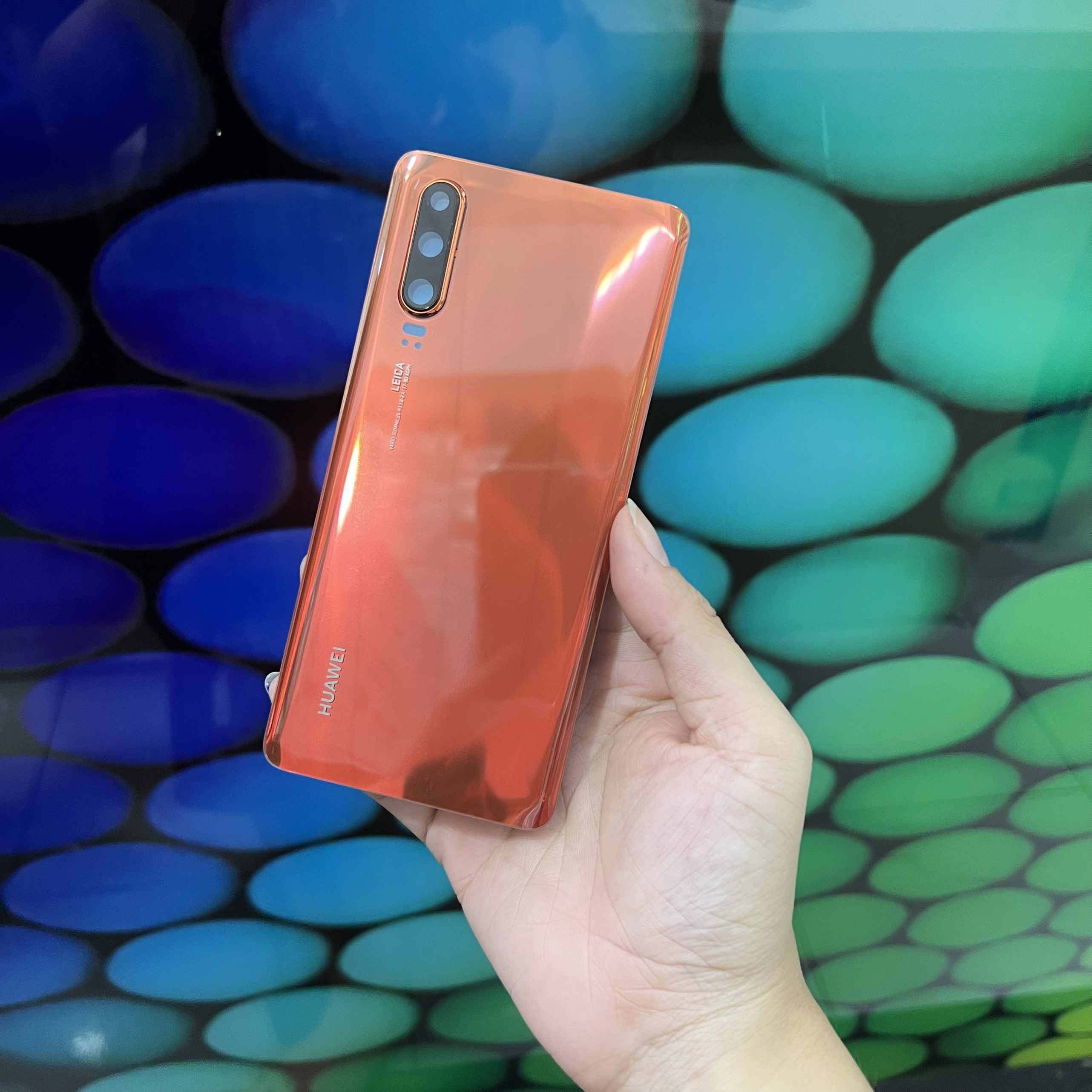 Nắp lưng Huawei P30 ( kèm kính camera )