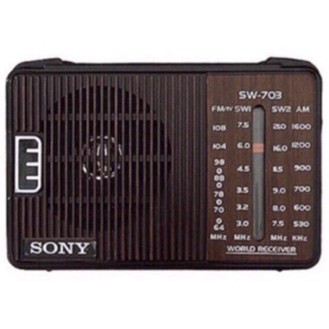 đài radio 4 kênh SW-703