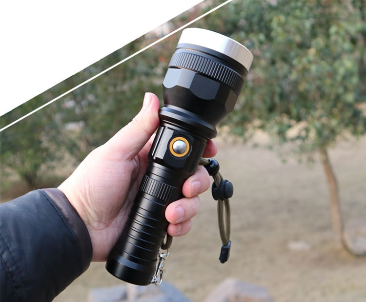 HN6 X10 . Super bright hard metal hand-held flashlight