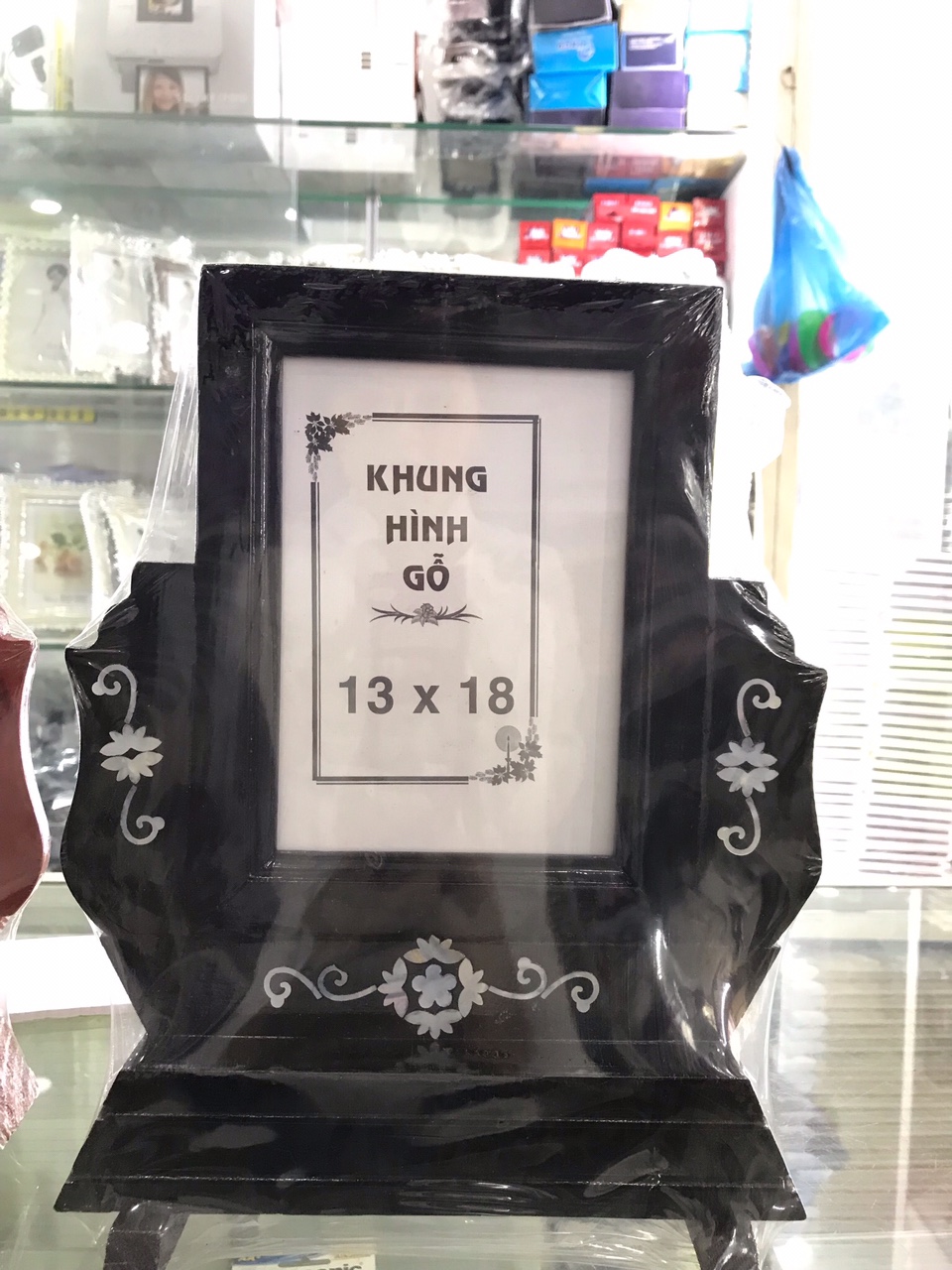 Khung hình thờ ,khung thờ có chân (13x18) ( 15x21) trơn