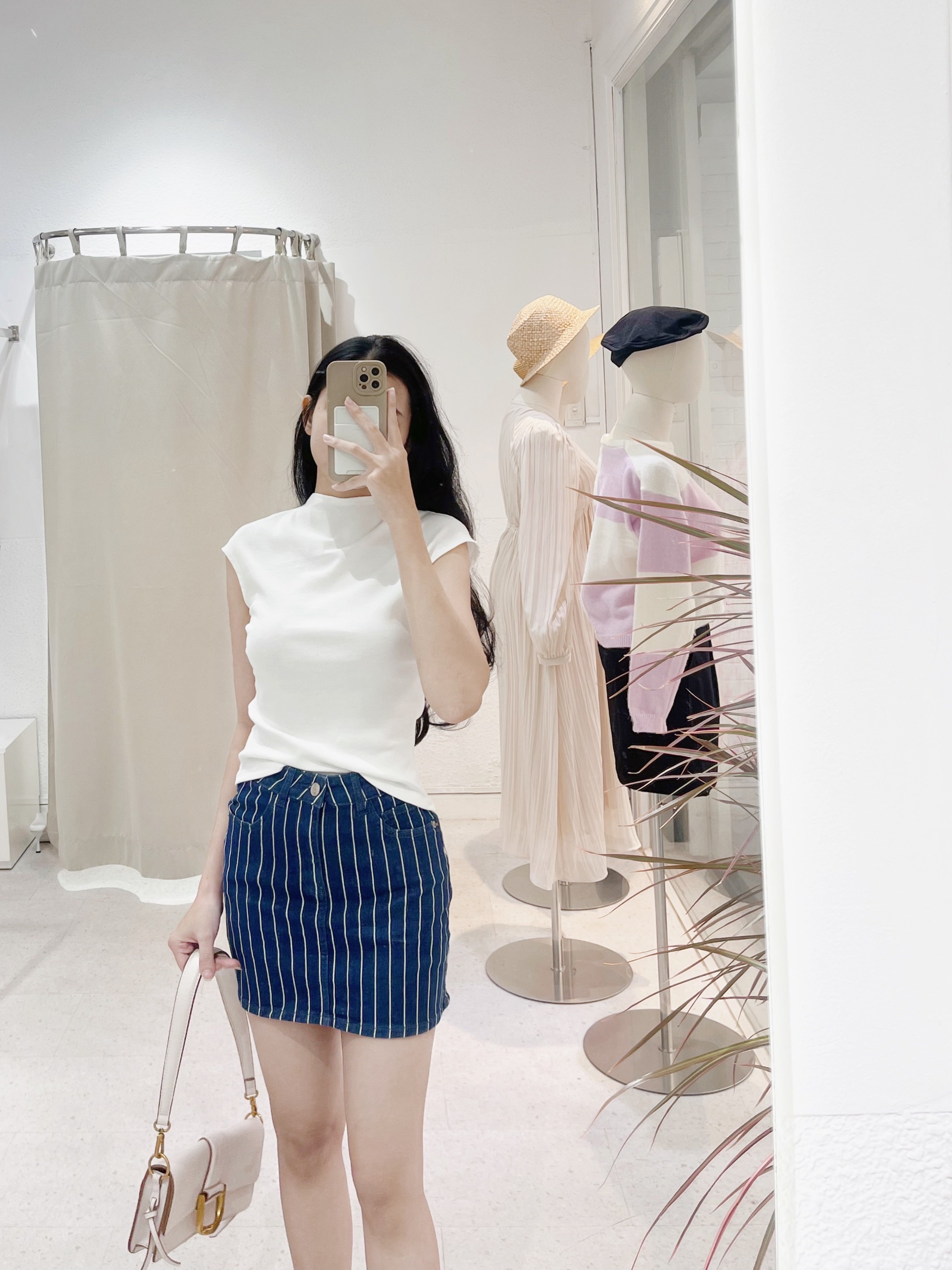 Áo cổ lọ croptop thun gân cộc tay AfterBefore