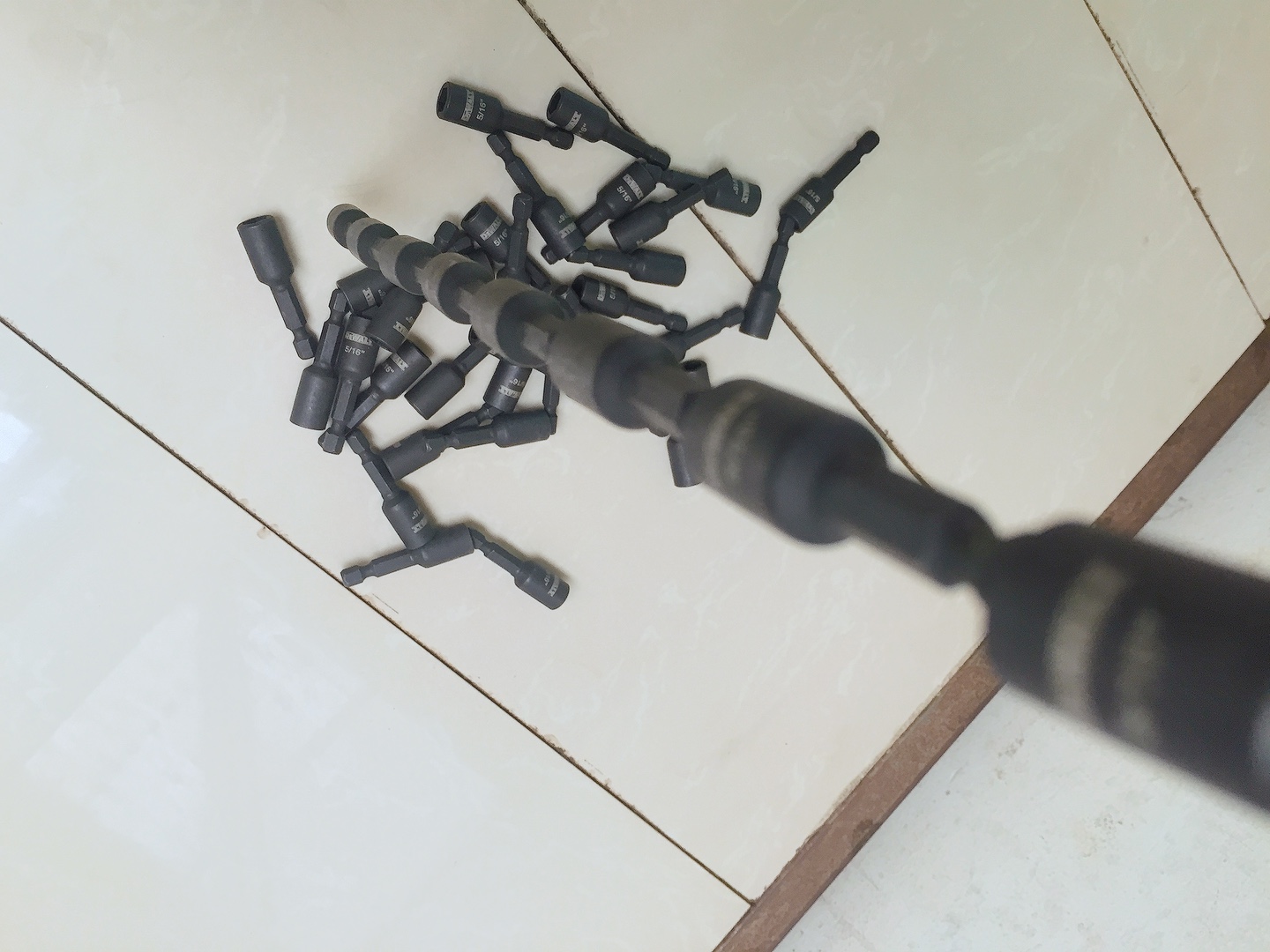 Mũi Bắn Tôn Dewalt - Đầu Bắn Tôn 8mm