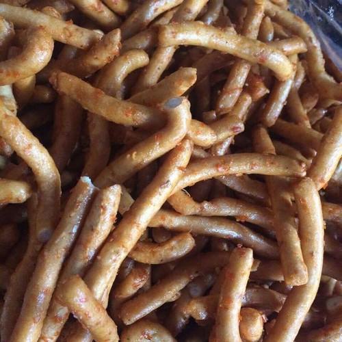 100g bánh que củi mặn thơm ngon