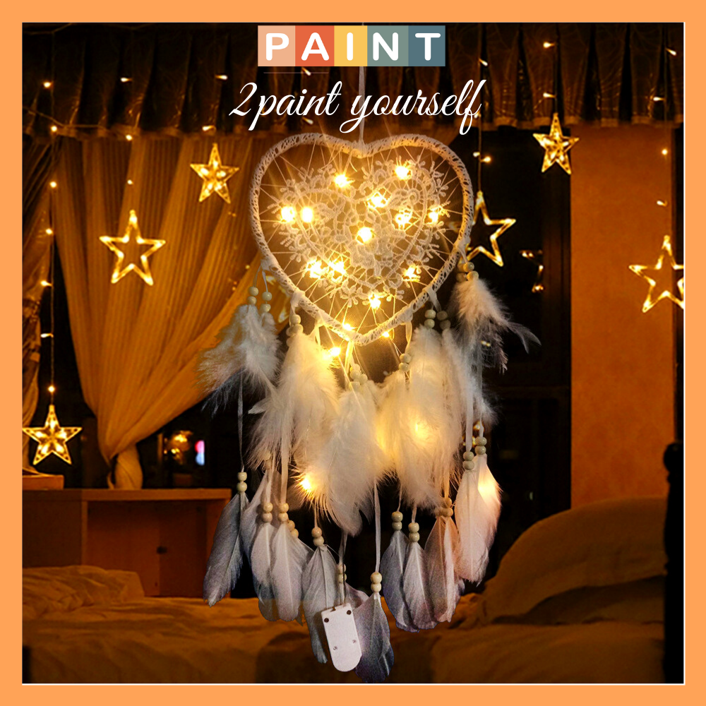 Dreamcatcher lông vũ gắn đèn led hình tim, Đèn led trang trí