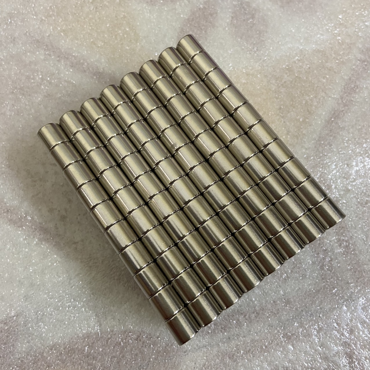 Permanent magnet force super strong suction size 10x10mm