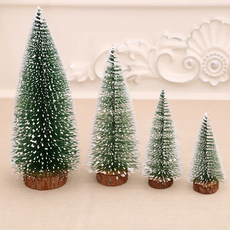 Cây thông Noel mini để bàn trang trí giáng sinh