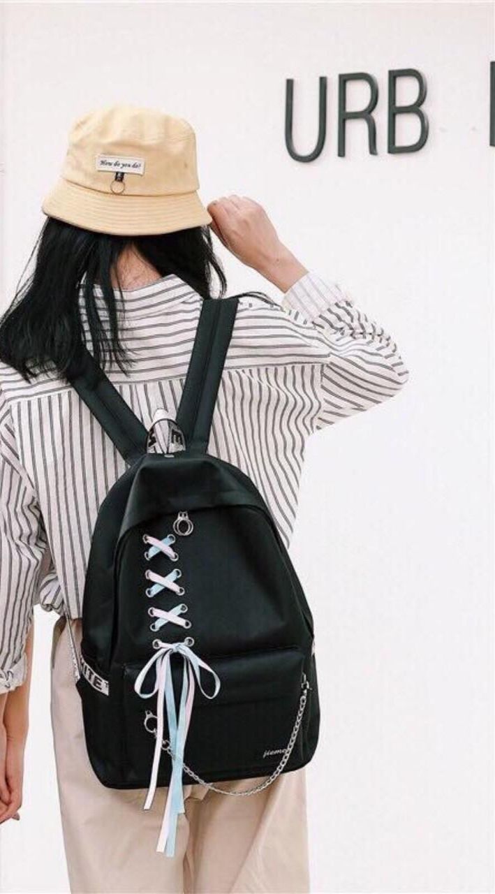 balo xích phối nơ s23